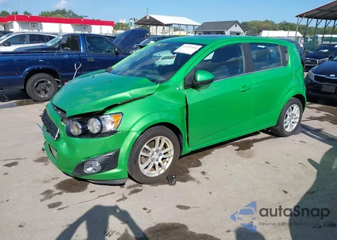 2015 Chevrolet Sonic Lt Auto z USA, uszkodzony, nr VIN 1G1JC6SH4F4150933